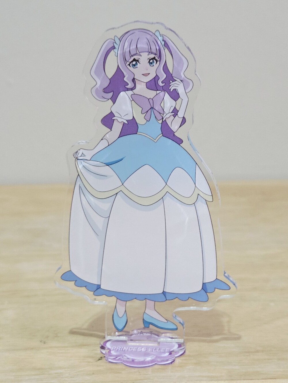 *4 for $20* Hirogaru Sky! Pretty Cure Princess Ellee Cure Majesty Acrylic Stand
